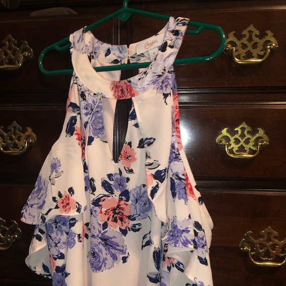 Candie's Dresses & Skirts - Cold shoulder flowered dress NEVER WORN Candie's Dresses & Skirts - Cold shoulder flowered dress NEVER WORN
